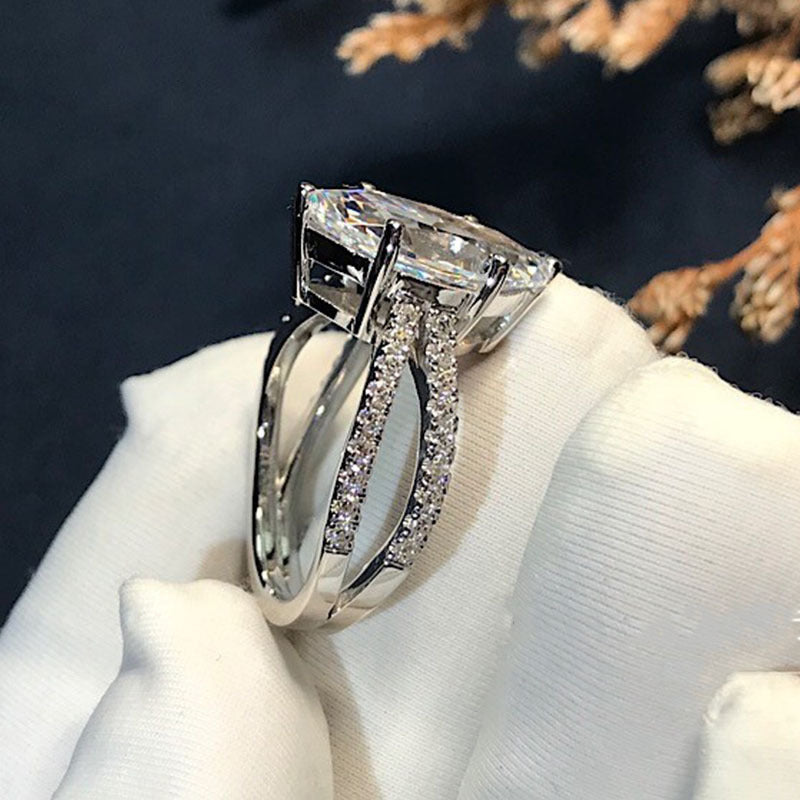 Gorgeous Marquise Cut Sterling Silver Ring
