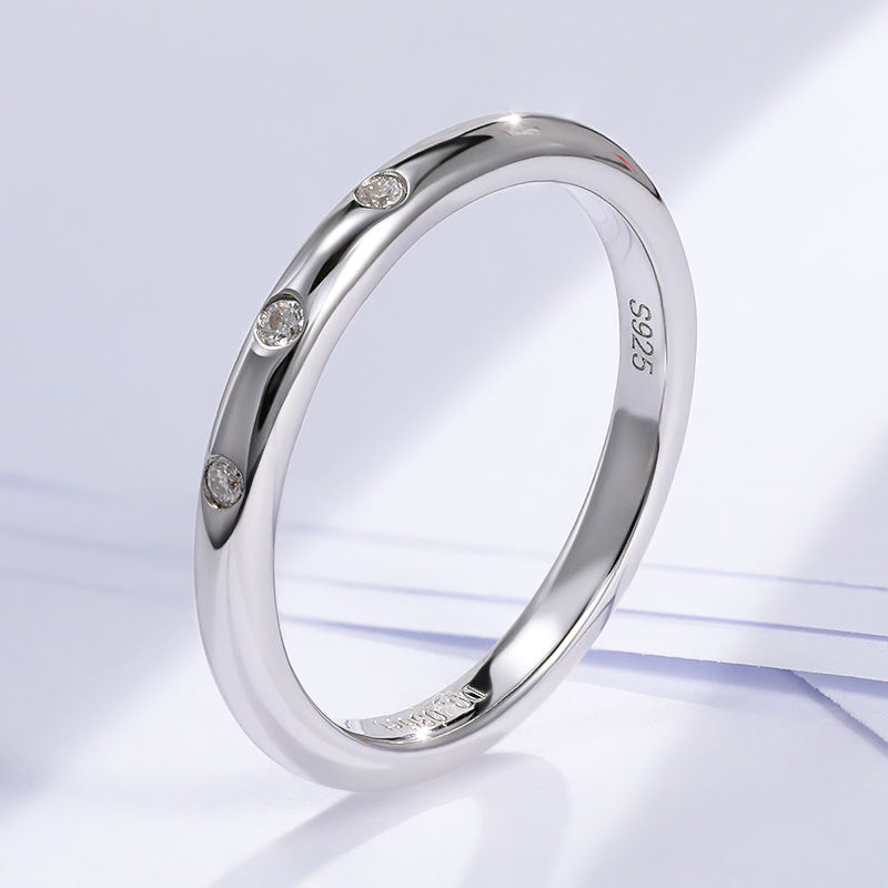 Classic Moissanite 18k White Gold Plated Band