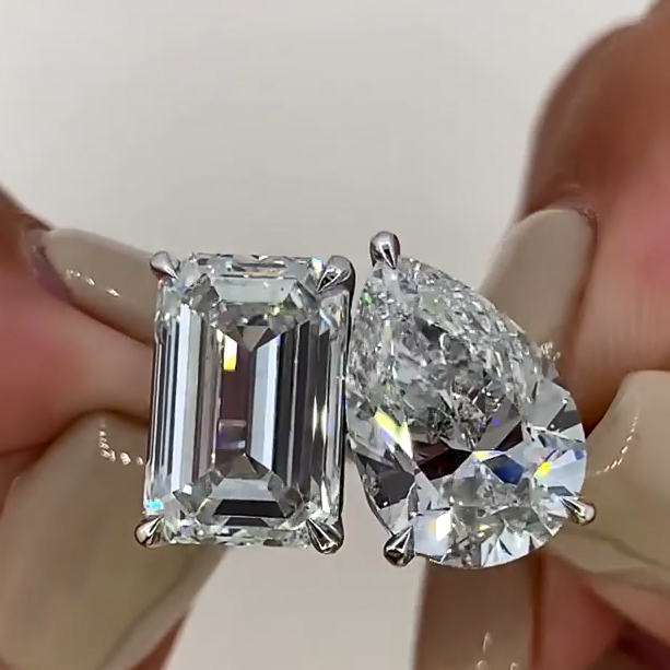 Unique Double-Stone Design Pear Cut & Emerald Cut Engagement Ring