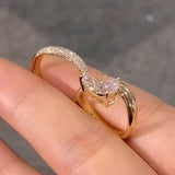 Stunning 2Pcs Pear Cut Sterling Silver Bridal Set