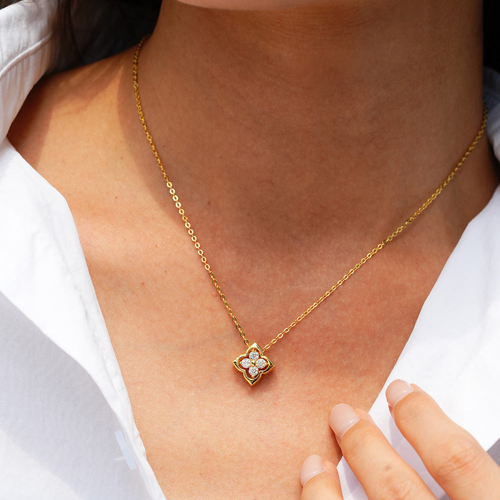 Lucky Four-Leaf Clover 925 Sterling Silver Moissanite Necklace